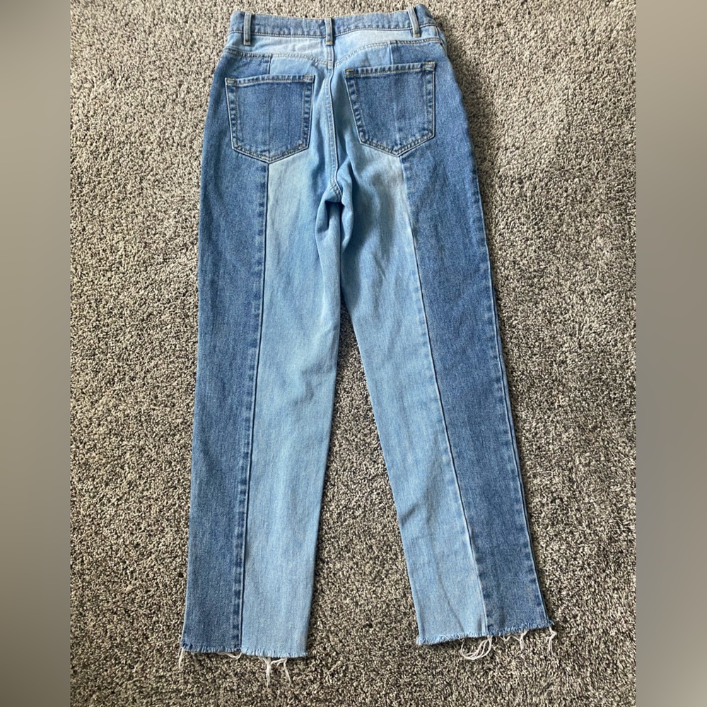 PacSun Two-Toned High Rise Jeans - Picture 2 of 4